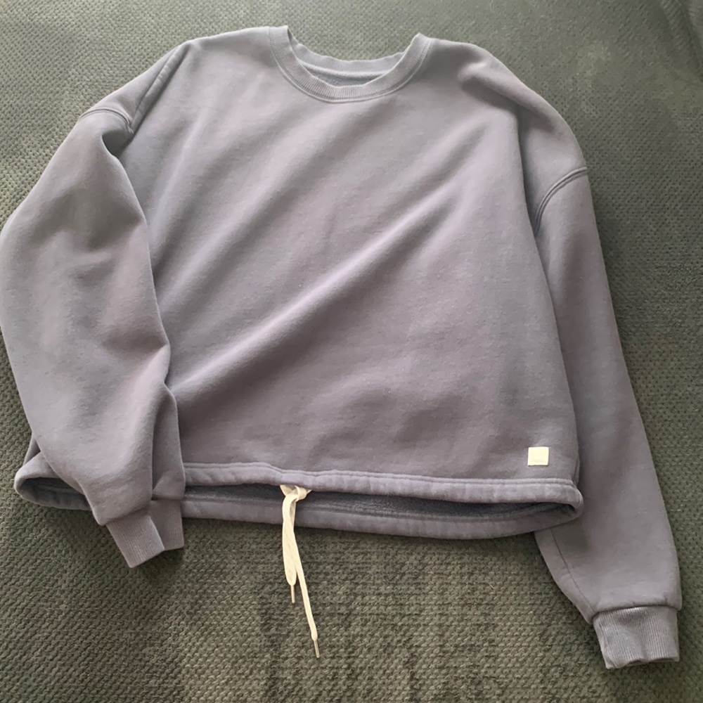 Vuori Crew Neck,Draw Cord Sweatshirt.Size ESTIMATED L/XL.No tags.Color Blue/Gray